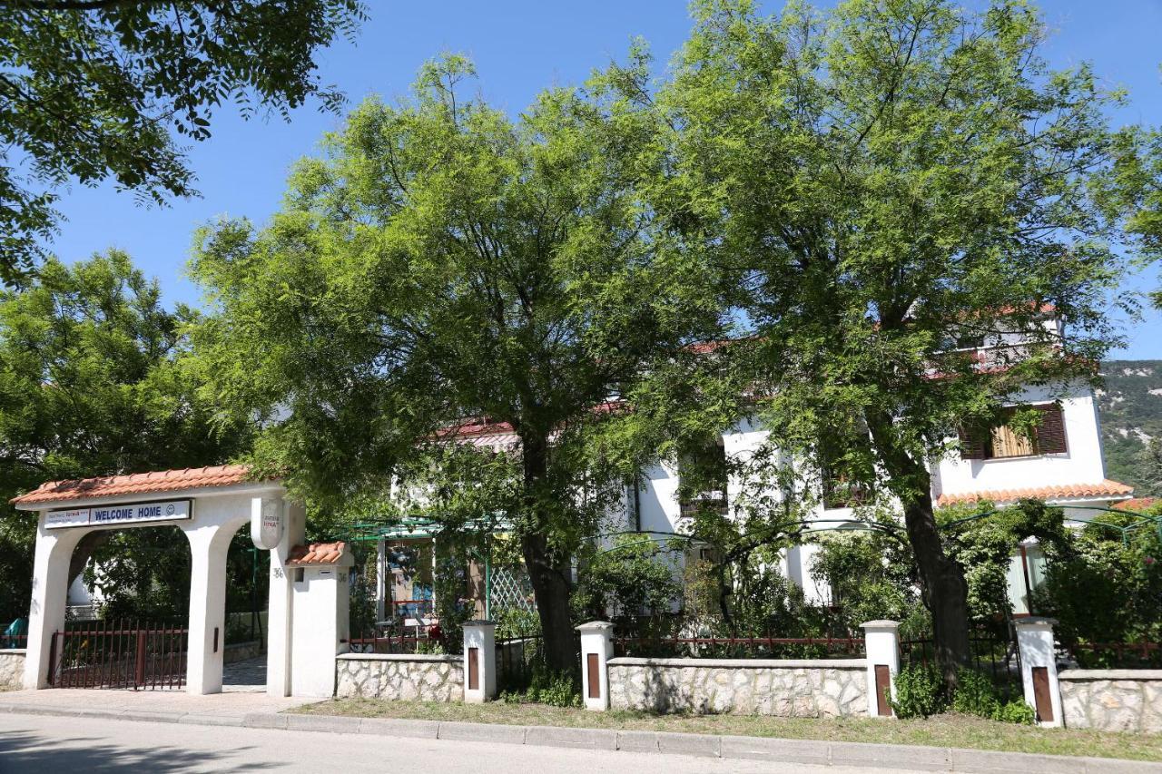 Apartments Fam Tomasic Baška Zewnętrze zdjęcie